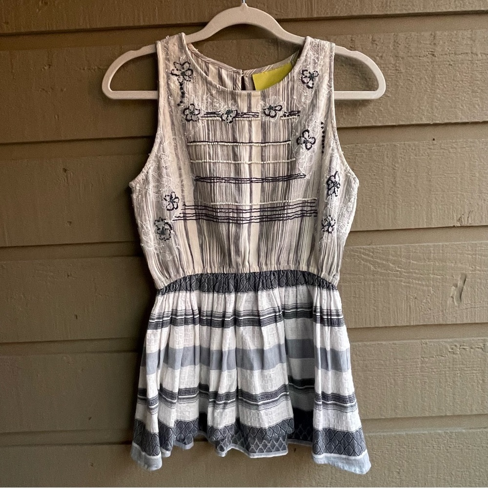 Anthropologie Maeve embroidered laced sleeveless top